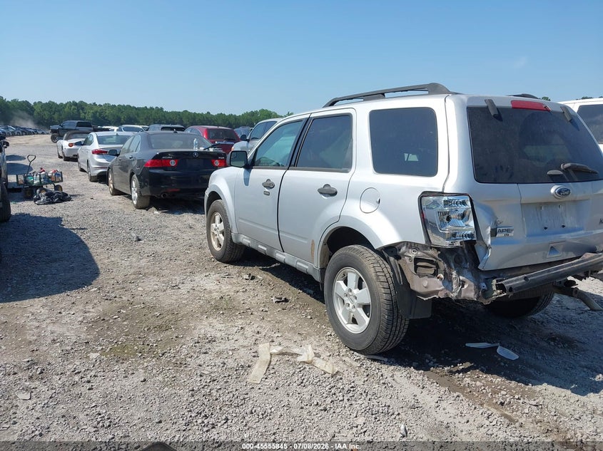 Vin: 1fmcu0dg1ckc13083, lot: 46054156, ford escape xlt 20123