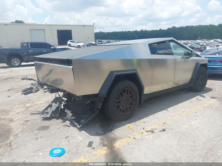 2024 TESLA CYBERTRUCK auction photo 4