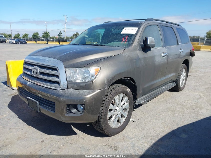 2010 TOYOTA SEQUOIA auction photo 2