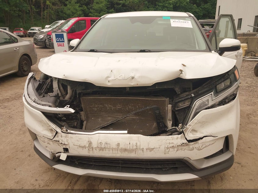 2022 KIA CARNIVAL MPV auction photo 6