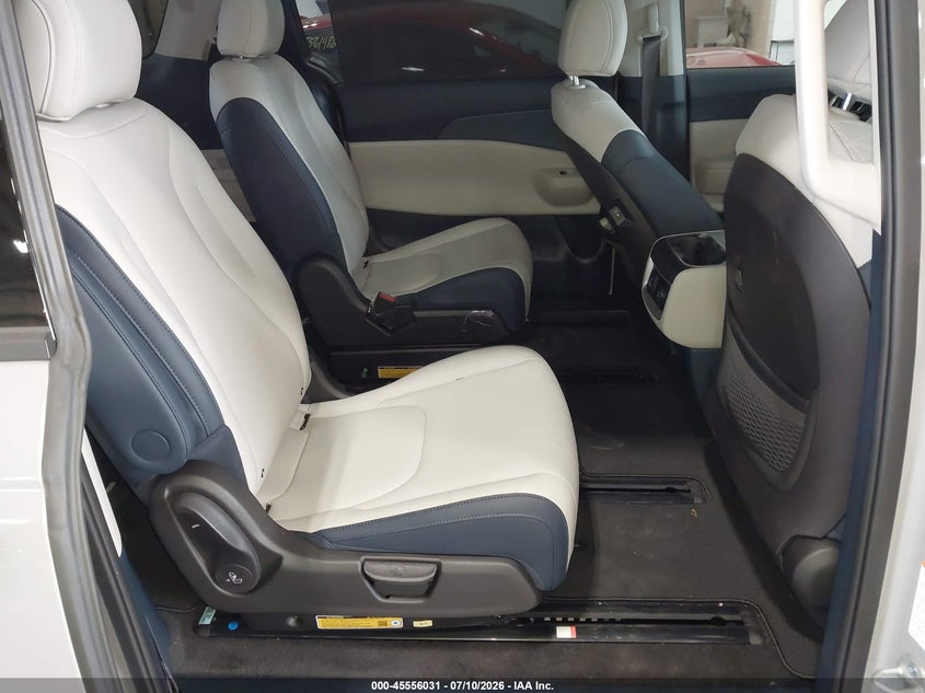 2026 Kia Carnival Mpv Sx VIN: KNDNE5K36T6638606 Lot: 45556031