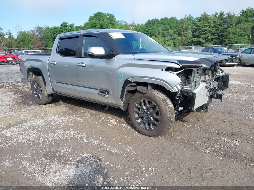 TOYOTA TUNDRA