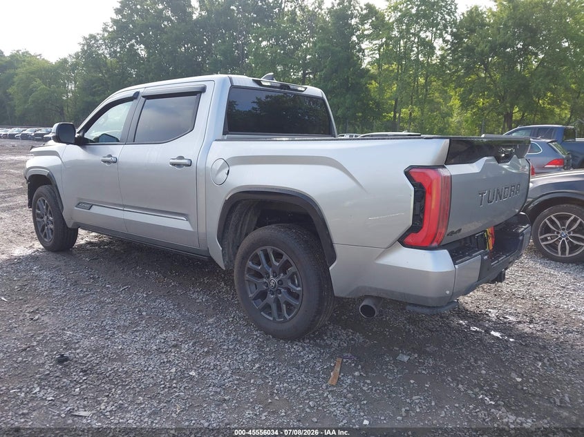 TOYOTA TUNDRA - zdjęcie 3