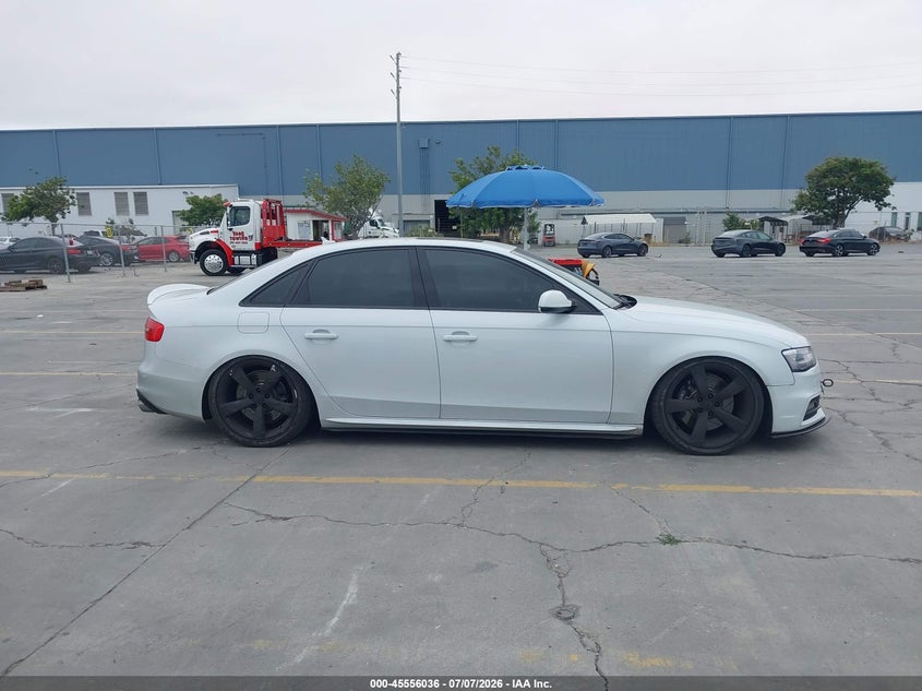 2014 Audi S4 3.0T Premium Plus VIN: WAUDGAFL5EA126924 Lot: 45556036