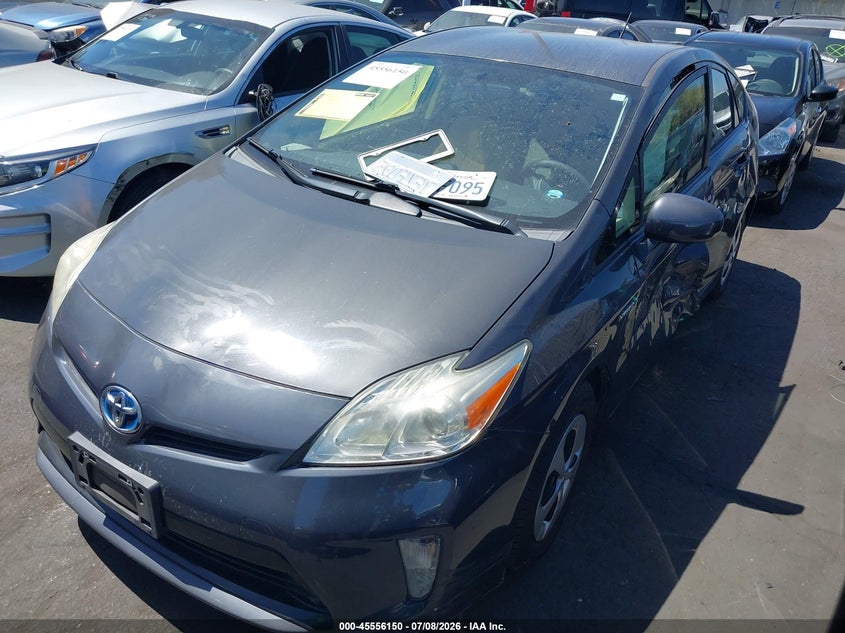 2014 TOYOTA PRIUS auction photo 2