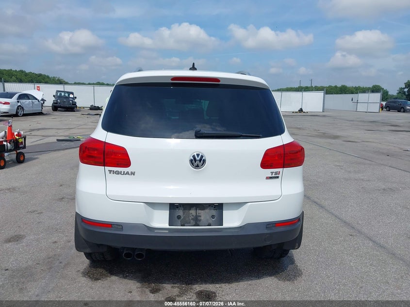 2017 VOLKSWAGEN TIGUAN 2.0T WOLFSBURG EDITION · Фото 16