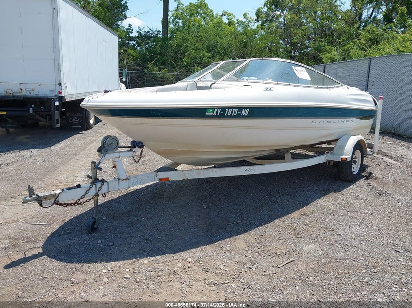 2000 BAYLINER 18' auction photo 2