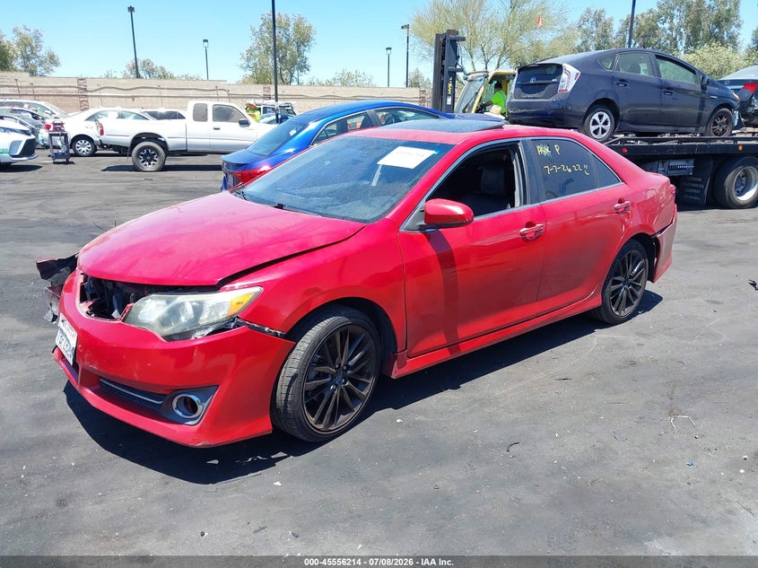 4T1BF1FK1DU675520 2013 Toyota Camry Se photo 1