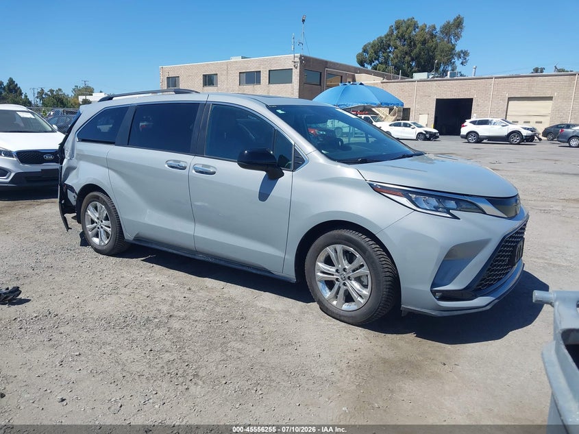 2023 Toyota Sienna