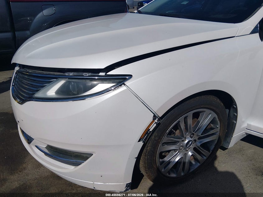2013 LINCOLN MKZ auction photo 6