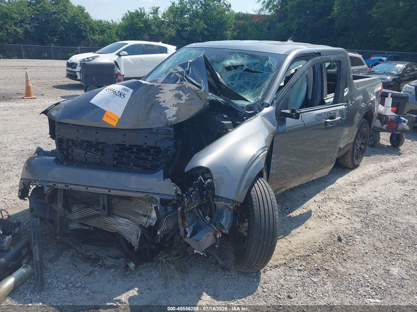 2024 Ford Maverick, Front End, IAAI, VIN 3FTTW8H96RRB16412 — photo 2