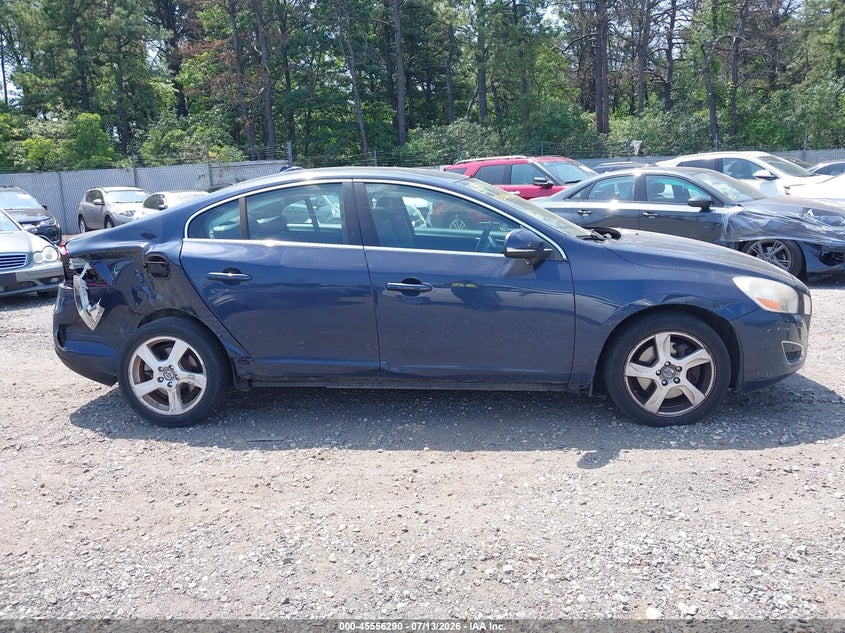 2013 Volvo S60 T5/T5 Platinum/T5 Premier/T5 Premier Plus VIN: YV1612FHXD2206608 Lot: 45556290