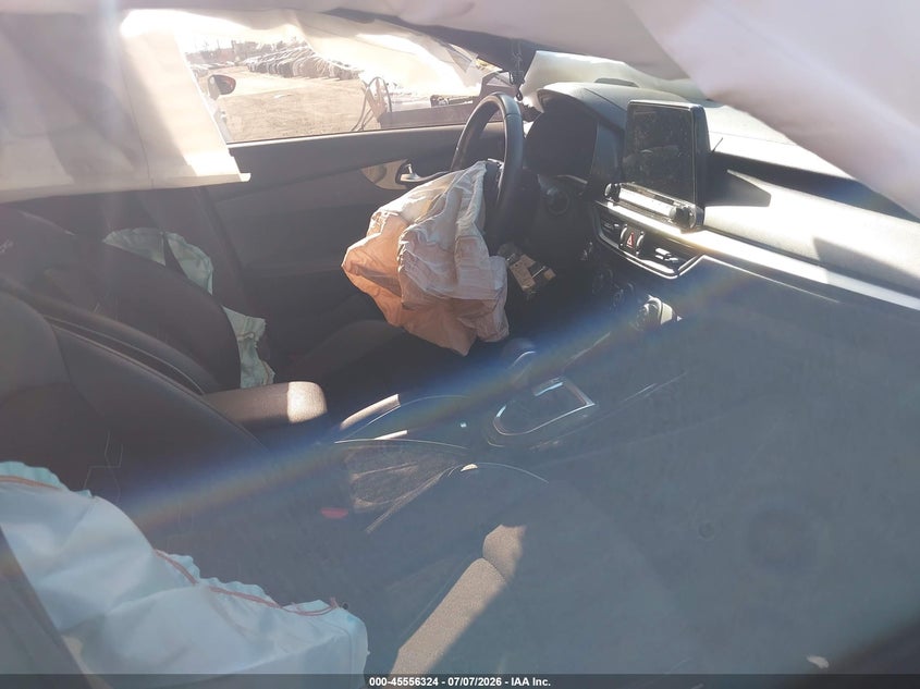 2021 KIA FORTE auction photo 5