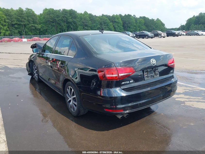 2017 VOLKSWAGEN JETTA auction photo 3
