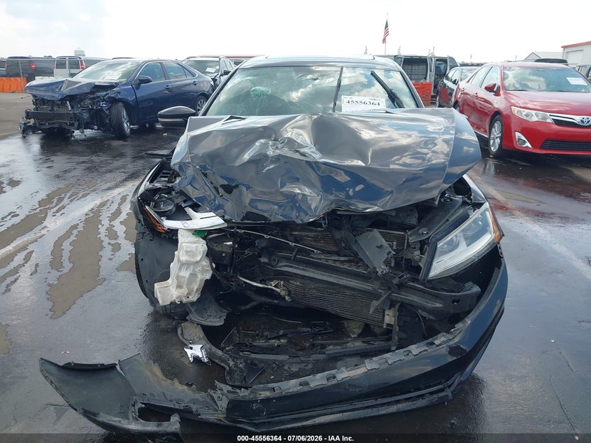 2017 VOLKSWAGEN JETTA auction photo 6