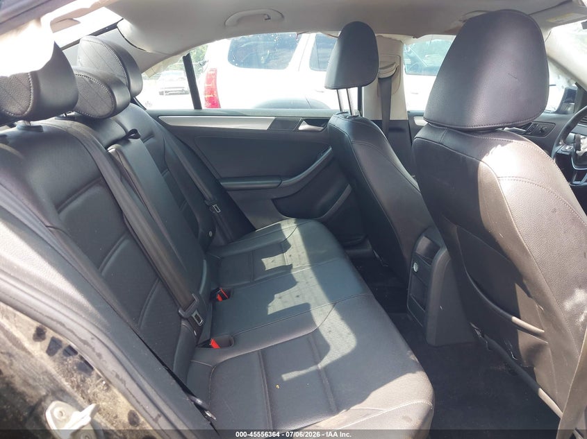 2017 VOLKSWAGEN JETTA auction photo 8