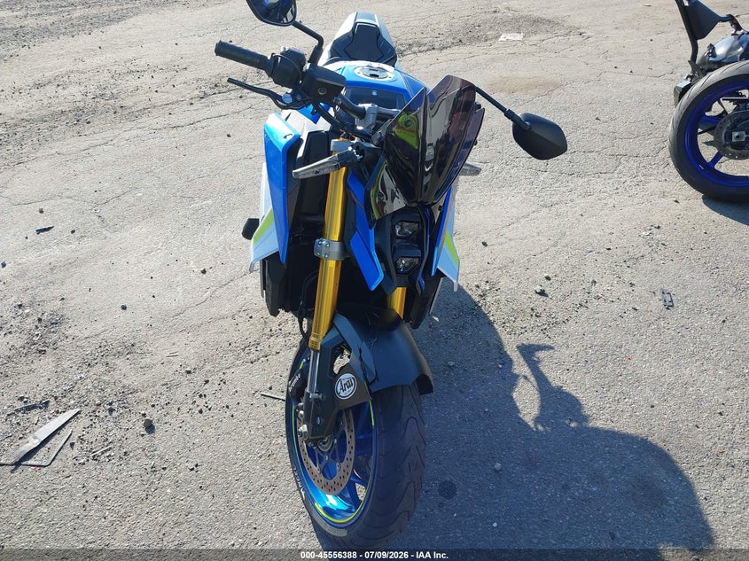 2022 SUZUKI GSX-S1000 auction photo 5
