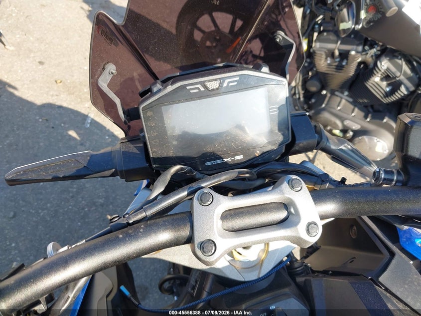 2022 SUZUKI GSX-S1000 auction photo 7