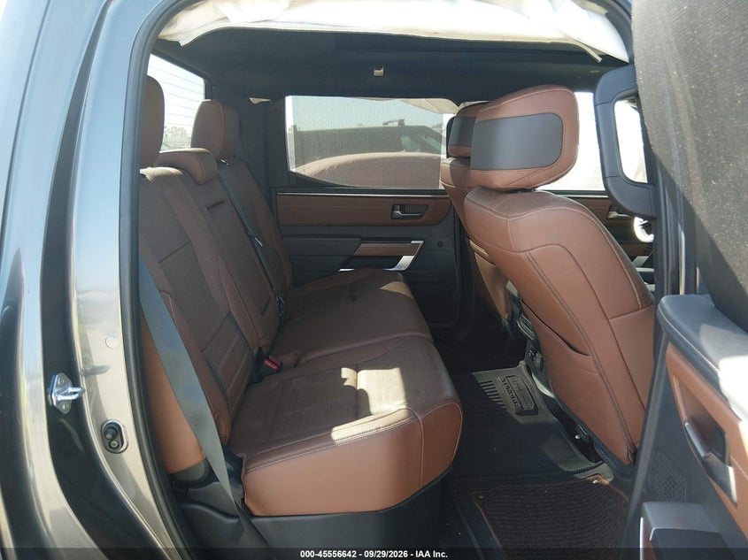 2024 TOYOTA TUNDRA auction photo 8