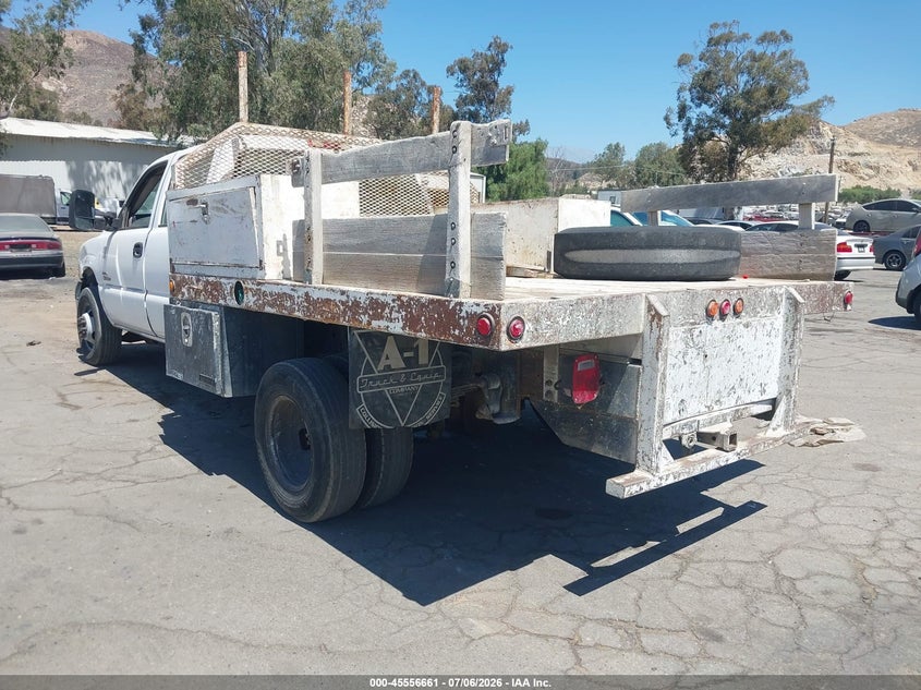 2002 CHEVROLET SILVERADO 3500 auction photo 3