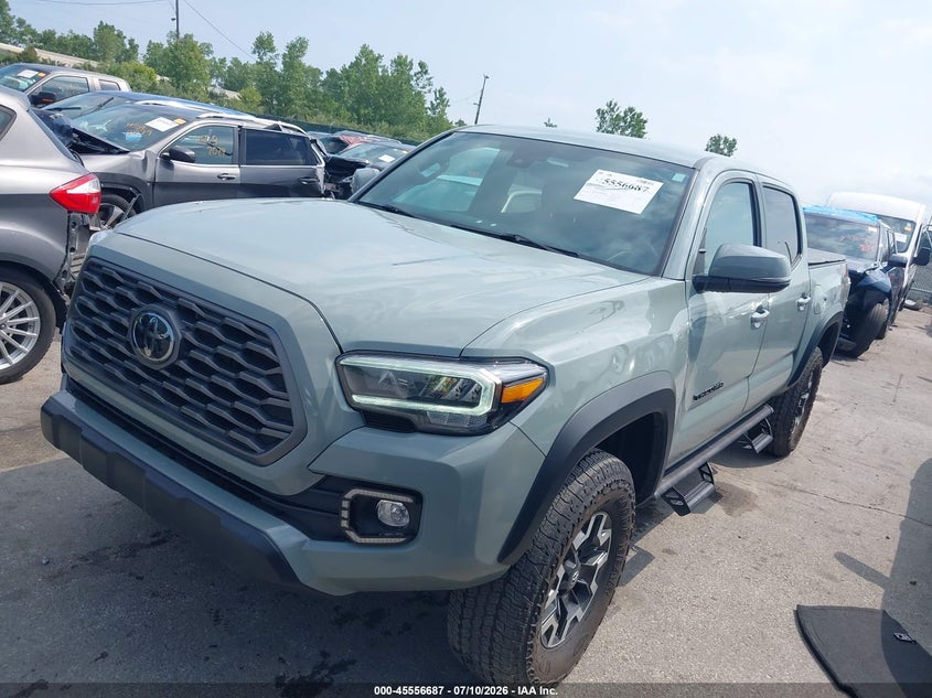 2023 Toyota Tacoma Trd Off Road, Град, IAAI, VIN 3TYCZ5AN1PT121836 — фото 2