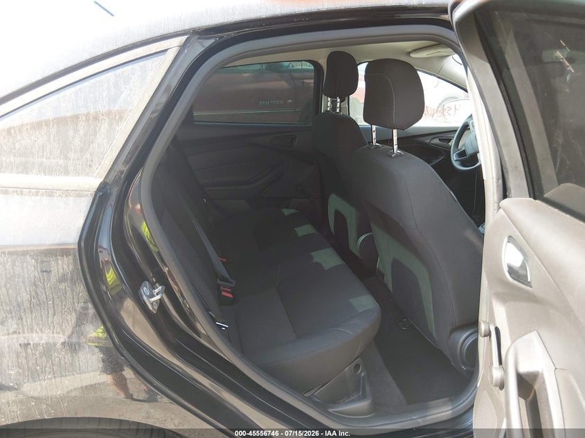 2017 FORD FOCUS auction photo 8