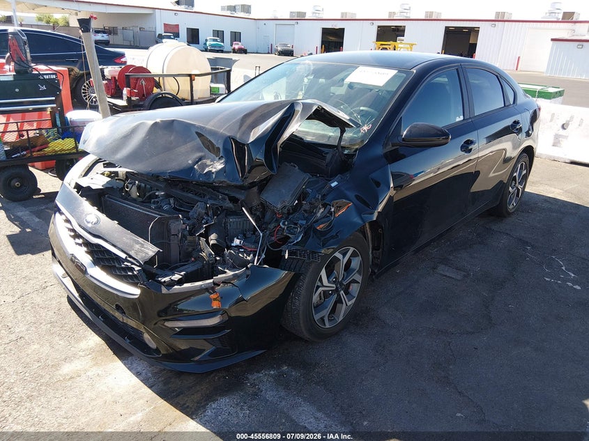 2021 Kia Forte, Front End, IAAI, VIN 3KPF24AD8ME358120 — photo 2