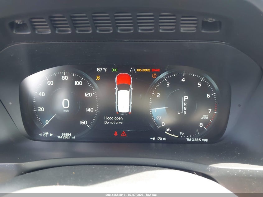 2017 VOLVO XC90 auction photo 7
