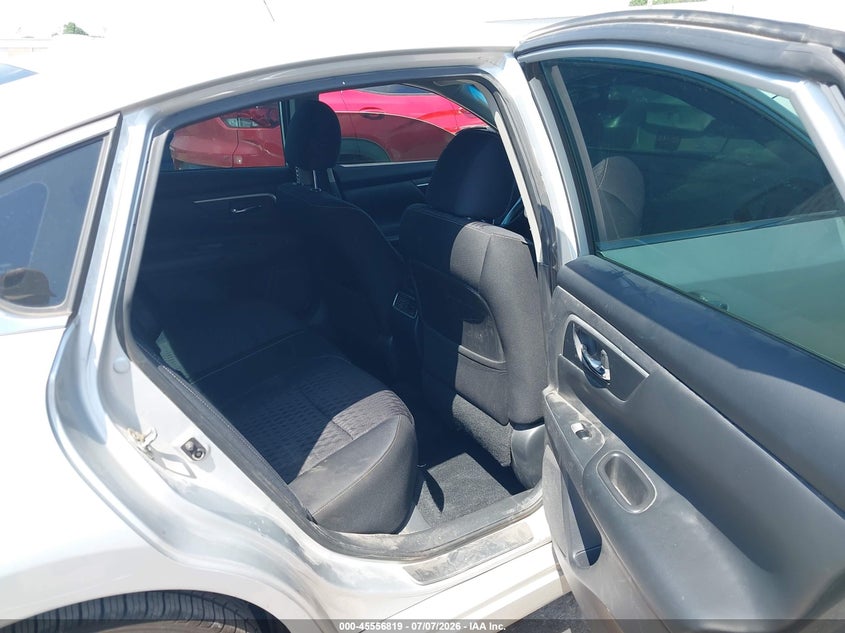 2018 NISSAN ALTIMA auction photo 8