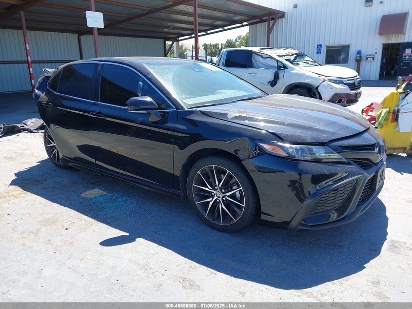2023 TOYOTA CAMRY auction photo 1