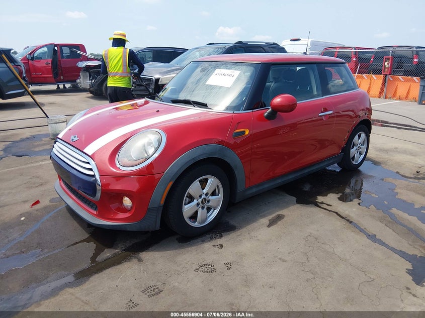 2014 MINI Hard top, Удар сзади, IAAI, VIN WMWXM5C5XET934886 — фото 2