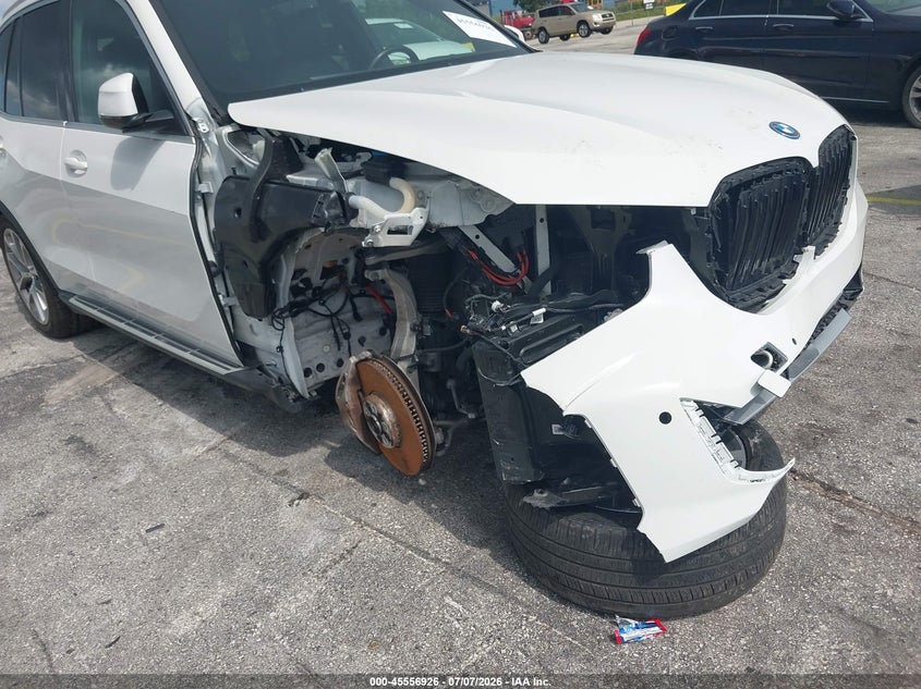 BMW X5 PHEV 2024 VIN 5UX43EU07R9U56567