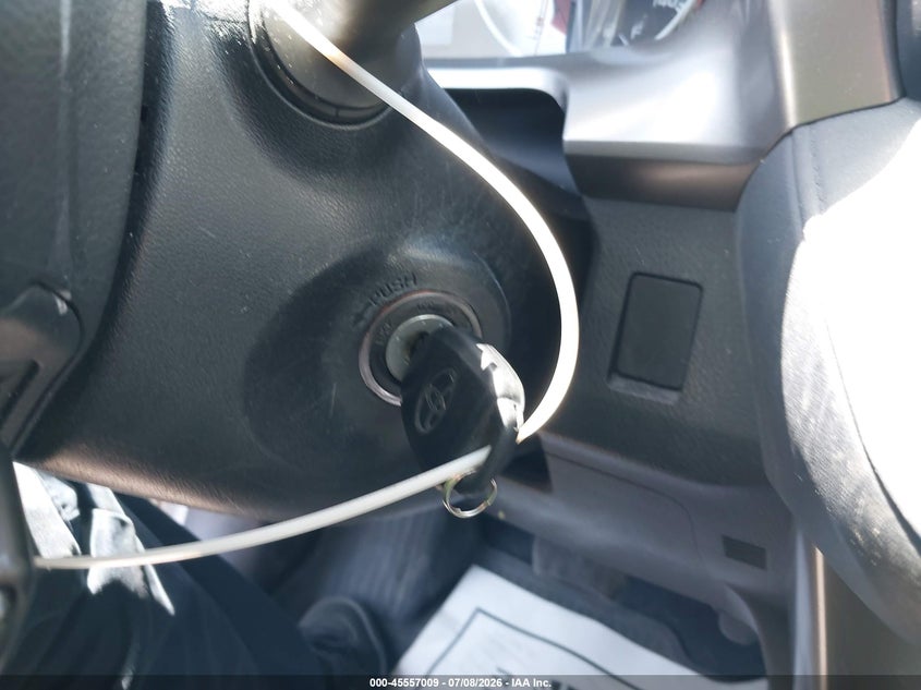 2018 TOYOTA RAV4 LE — Photo 11