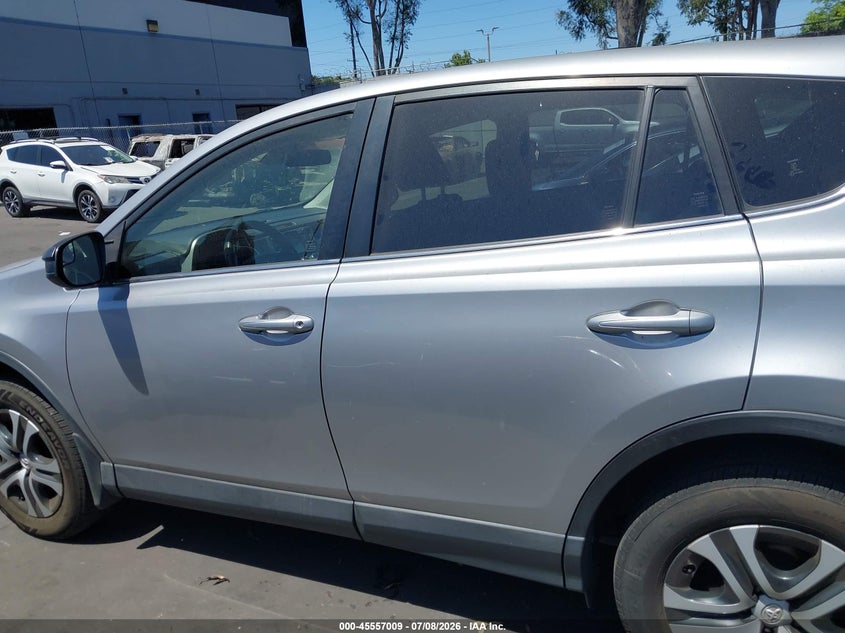 2018 TOYOTA RAV4 LE — Photo 15