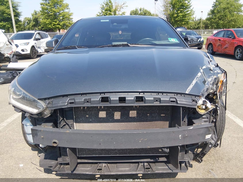 2019 Hyundai Veloster 2.0 Premium VIN: KMHTG6AFXKU005714 Lot: 45557018
