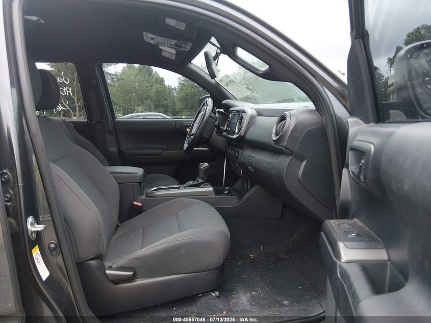 2017 TOYOTA TACOMA auction photo 5