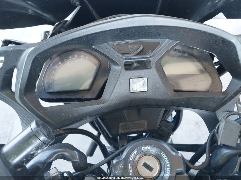 2014 Honda Cbr650 F VIN: MLHRC7400E5000055 Lot: 45557053