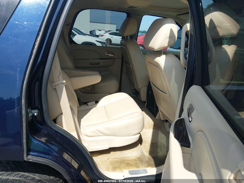 2007 Cadillac Escalade VIN: 1GYEC63817R299063 Lot: 45557083