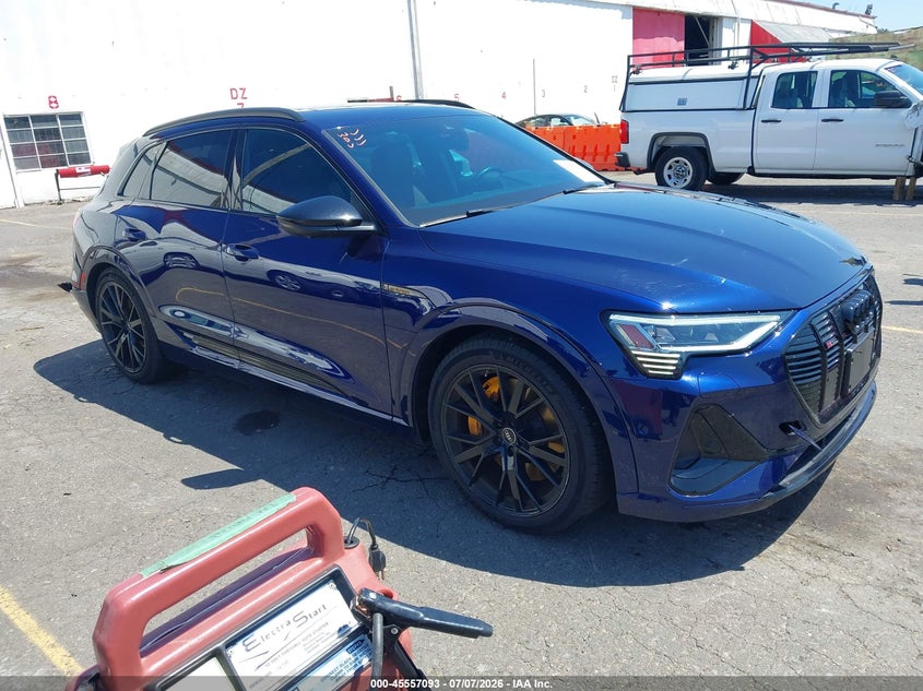 Vin: wa1vabgexnb040978, lot: 46055404, audi e-tron chronos quattro 2022 img_1
