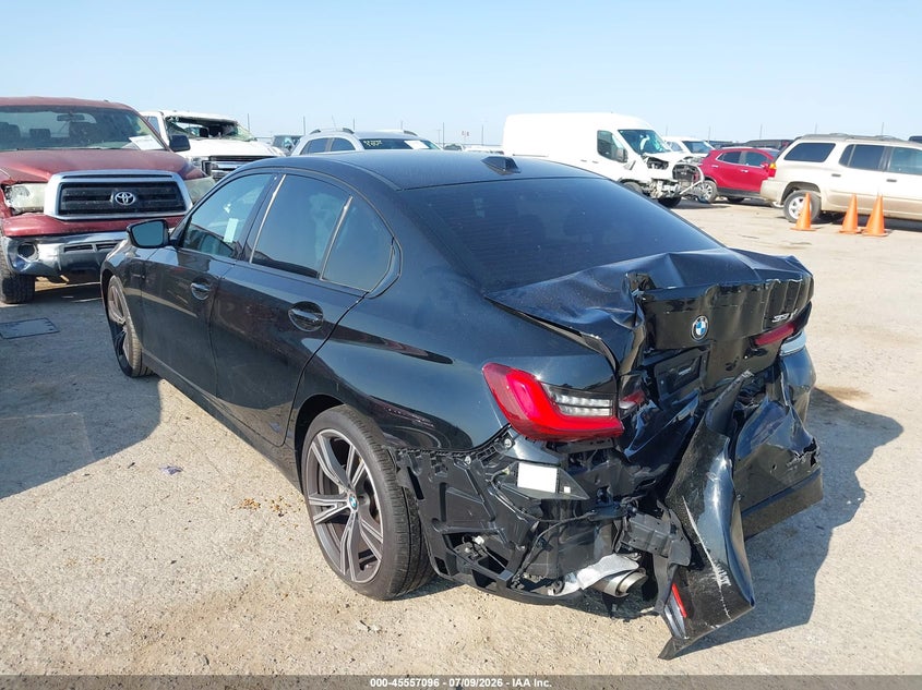 Vin: 3mw69ff07p8d00822, lot: 46055407, bmw 330i 20233