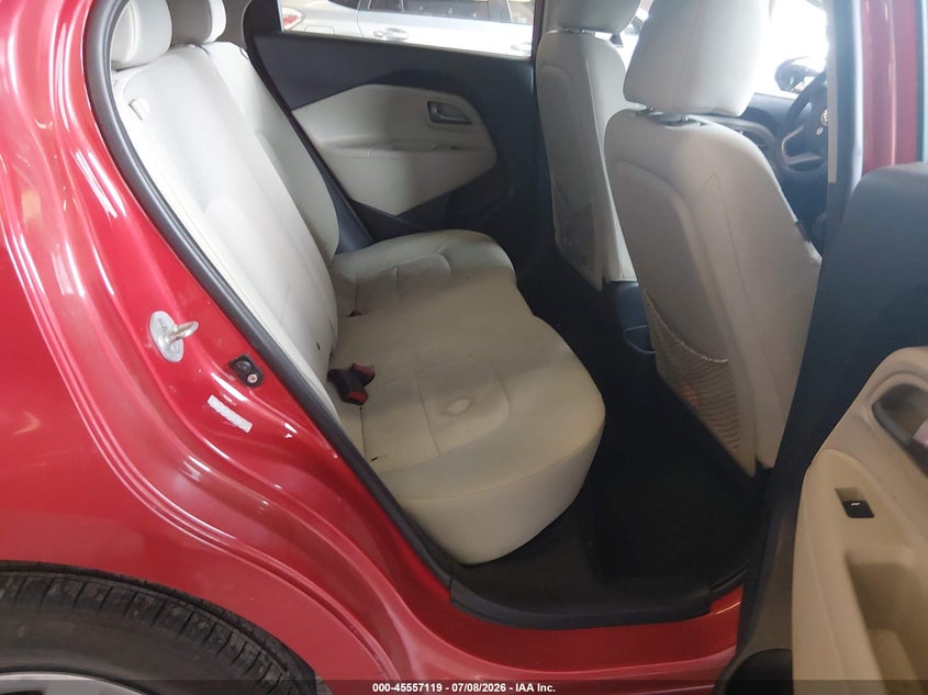 2013 KIA RIO auction photo 8