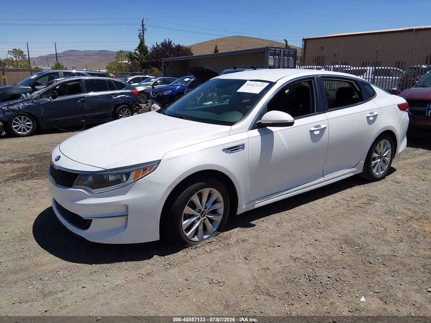 Vin: 5xxgt4l36gg064393, lot: 46055444, kia optima lx 20162