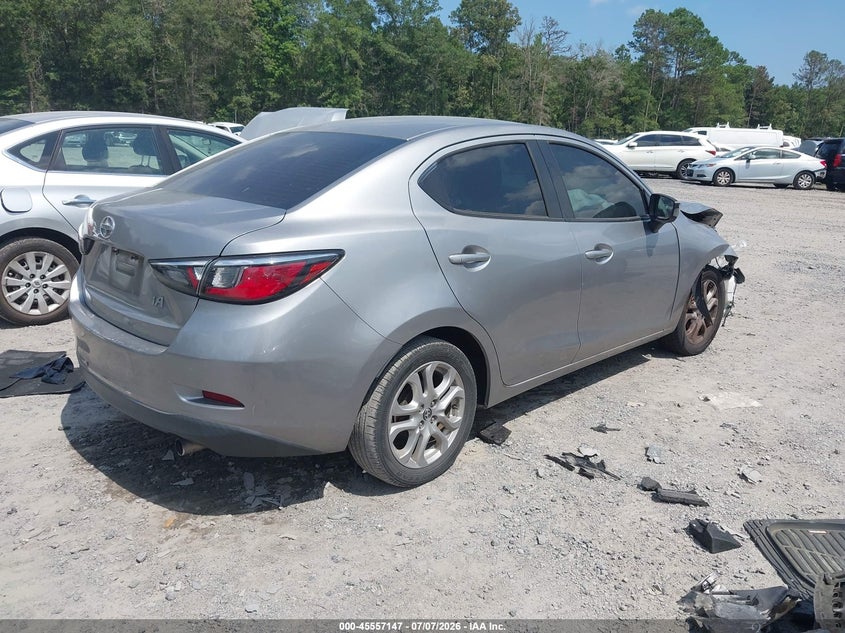 2016 SCION IA auction photo 4