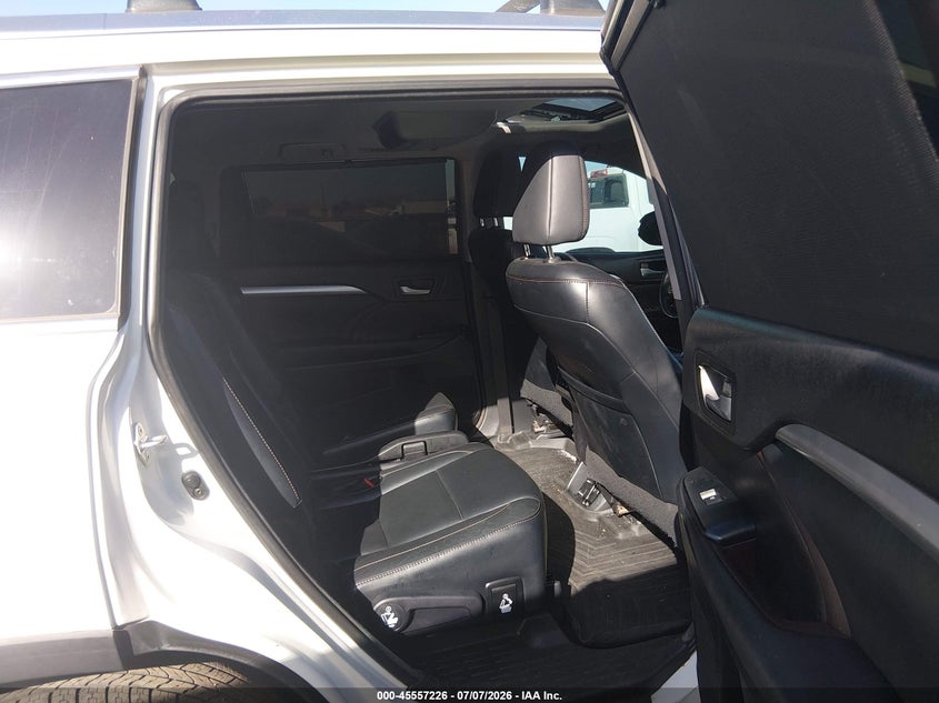 AtlanticExpress - Toyota Highlander