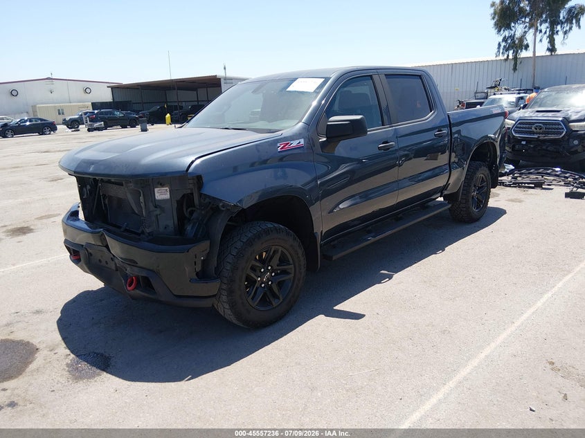 2019 Chevrolet Silverado 1500 Custom Trail Boss 1GCPYCEF5KZ380697 photo 1
