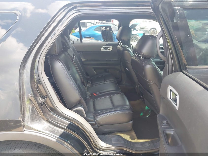 2013 FORD EXPLORER auction photo 8