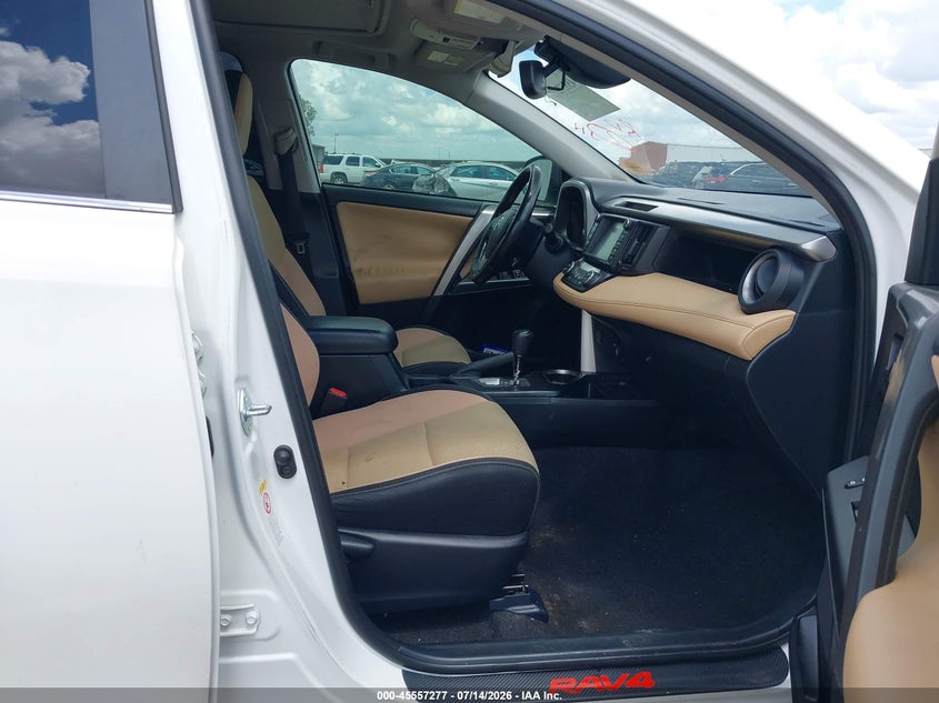 2017 TOYOTA RAV4 HYBRID auction photo 5