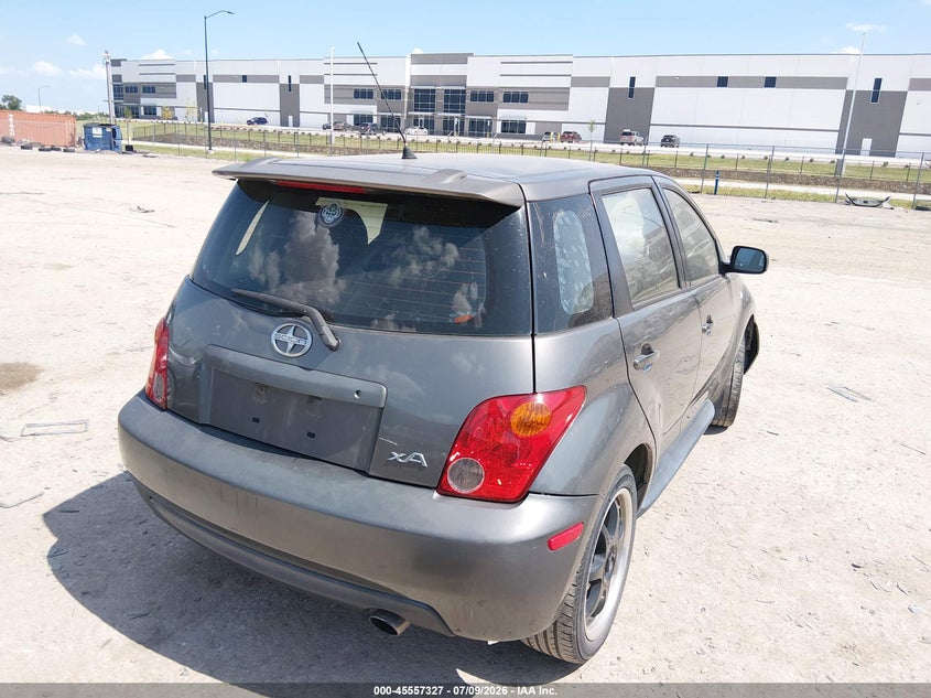 2004 SCION XA auction photo 4