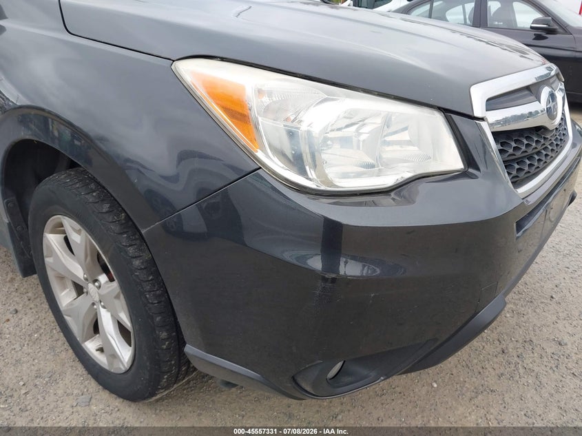 2014 SUBARU FORESTER auction photo 6