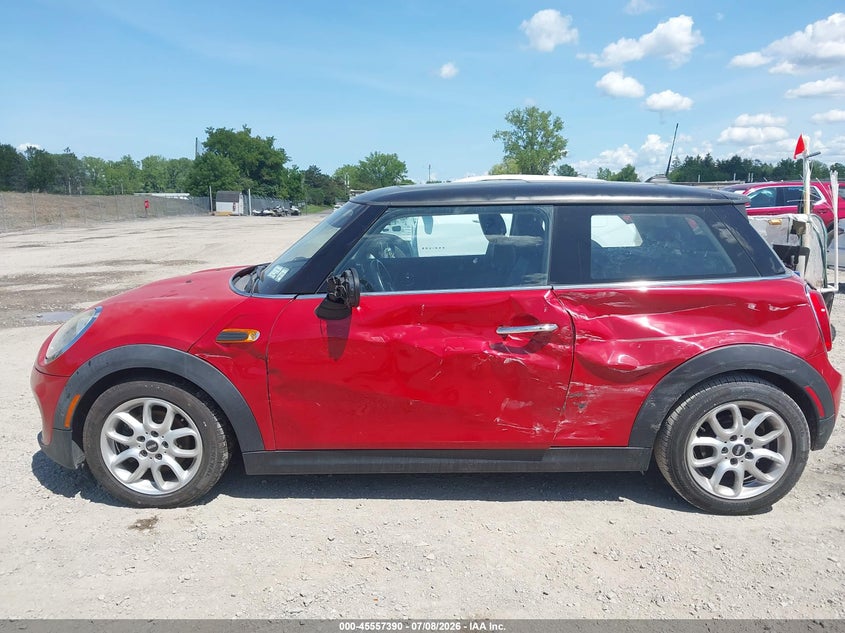 2015 Mini Hardtop Cooper VIN: WMWXM5C57FT973131 Lot: 45557390
